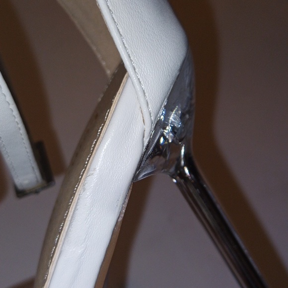 Lemonade Bling Buckle Heels - Picture 15 of 15